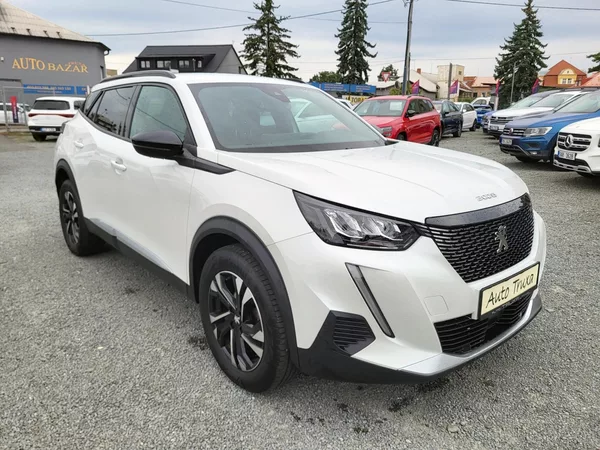 Peugeot 2008 ALLURE 1.2 PureTech 130k EAT8 - foto 6