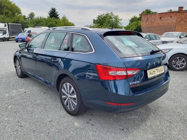 Škoda Superb III FL combi 2.0 TDi DSG STYLE - foto 3
