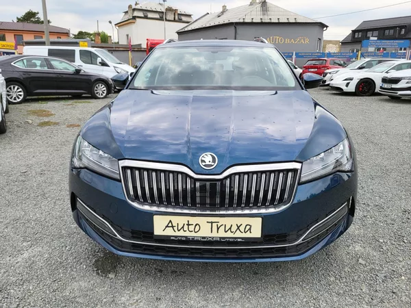 Škoda Superb III FL combi 2.0 TDi DSG STYLE - foto 36