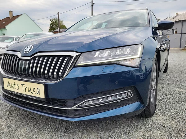 Škoda Superb III FL combi 2.0 TDi DSG STYLE - foto 38