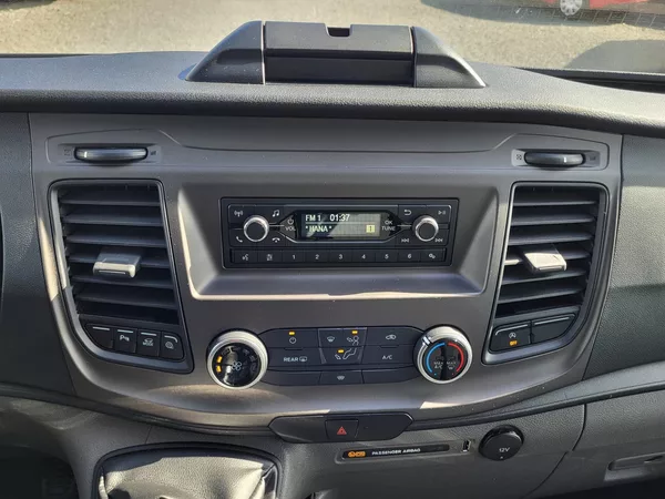 Ford Transit Custom 2.0 EcoBlue mHEV 96kW 6míst L2 - foto 12