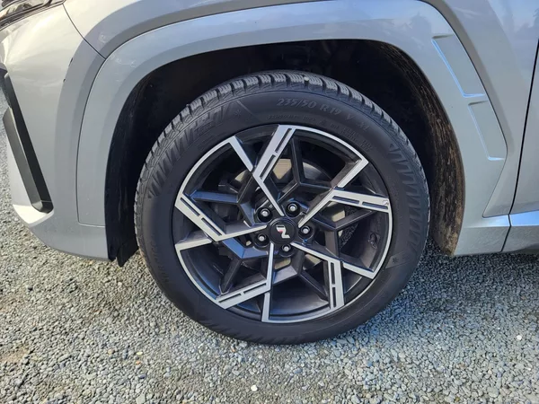 Hyundai Tucson 1.6 T-GDI mHEV 132kW SMART 4x4 - foto 32