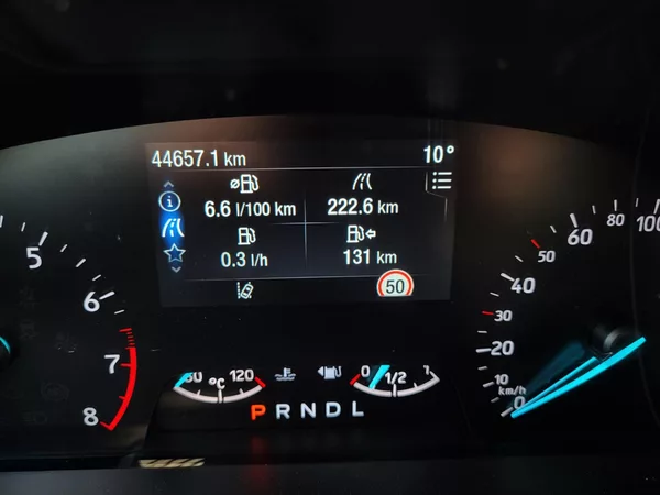 Ford Focus 1.0 EcoBoost mHEV 114kW autom. - foto 11