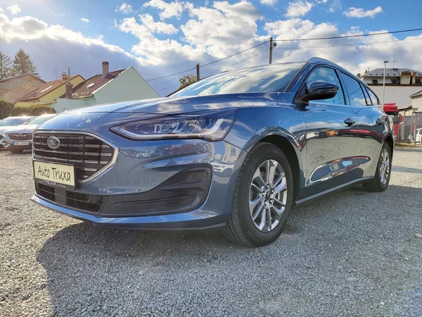 Ford Focus 1.0 EcoBoost mHEV 114kW autom. - foto 29