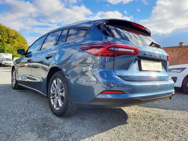 Ford Focus 1.0 EcoBoost mHEV 114kW autom. - foto 37