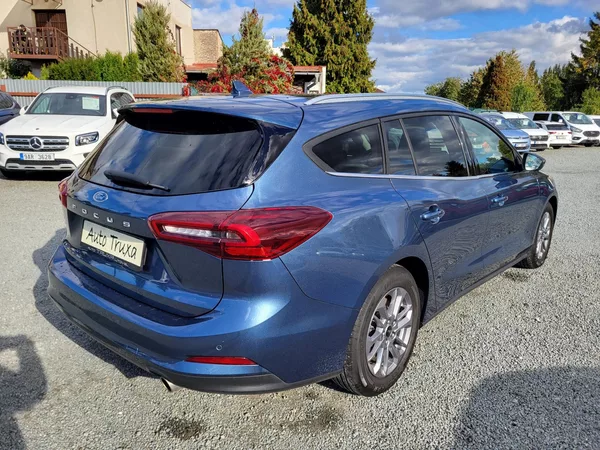 Ford Focus 1.0 EcoBoost mHEV 114kW autom. - foto 4