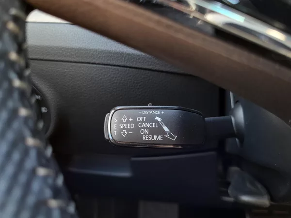 Škoda Superb 2.0 TDi DSG 4x4 SPORTLINE - foto 19