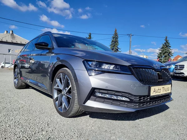 Škoda Superb 2.0 TDi DSG 4x4 SPORTLINE - foto 30