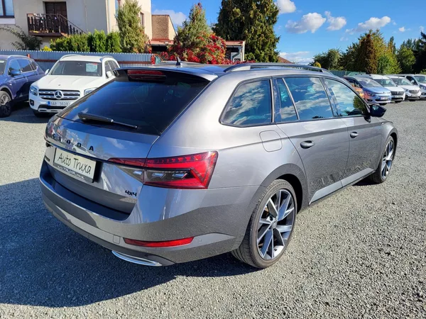 Škoda Superb 2.0 TDi DSG 4x4 SPORTLINE - foto 4