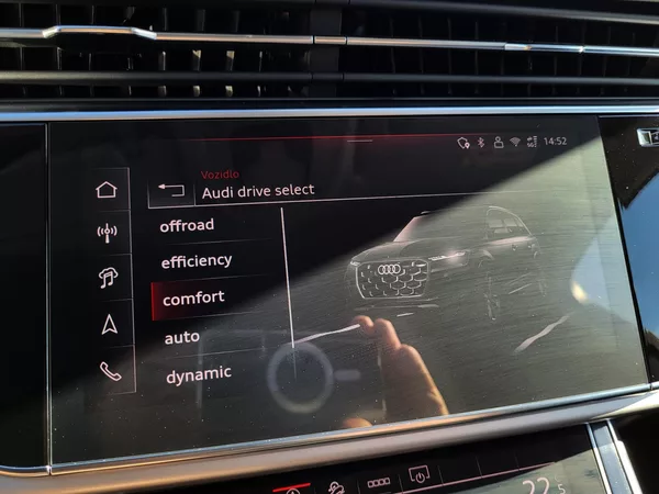Audi Q7 3.0 V6 TDi 210kW Quattro - foto 18