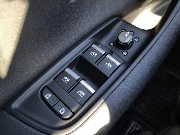 Audi Q7 3.0 V6 TDi 210kW Quattro - foto 23