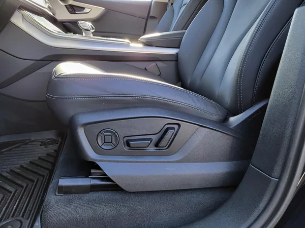 Audi Q7 3.0 V6 TDi 210kW Quattro - foto 30