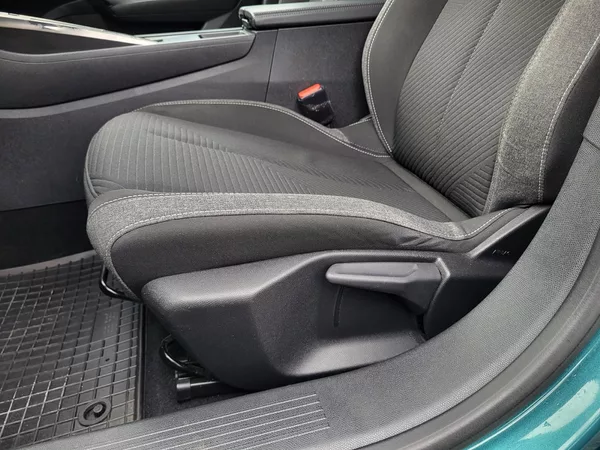 Peugeot 308 SW ACTIVE PACK 1.5 BlueHDi 130 - foto 29