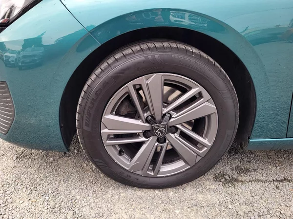 Peugeot 308 SW ACTIVE PACK 1.5 BlueHDi 130 - foto 36