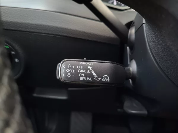 Škoda Superb 2.0 TSI 162kW DSG STYLE+ - foto 24