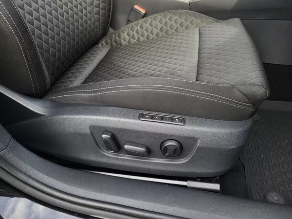 Škoda Superb 2.0 TSI 162kW DSG STYLE+ - foto 30