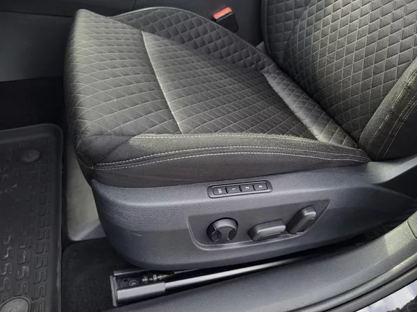 Škoda Superb 2.0 TSI 162kW DSG STYLE+ - foto 31