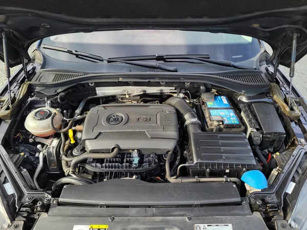 Škoda Superb 2.0 TSI 162kW DSG STYLE+ - foto 37