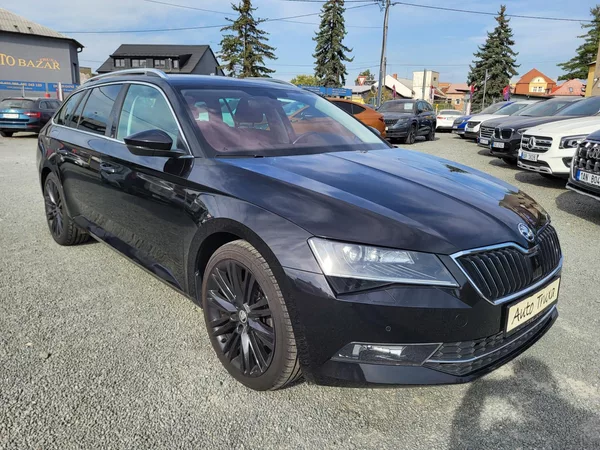 Škoda Superb 2.0 TSI 162kW DSG STYLE+ - foto 6