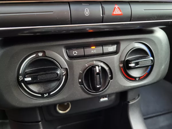 Citroën C3 1.2 PureTech 82k S&S FEEL *ČR - foto 13