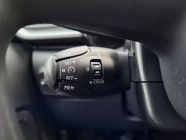 Citroën C3 1.2 PureTech 82k S&S FEEL *ČR - foto 19