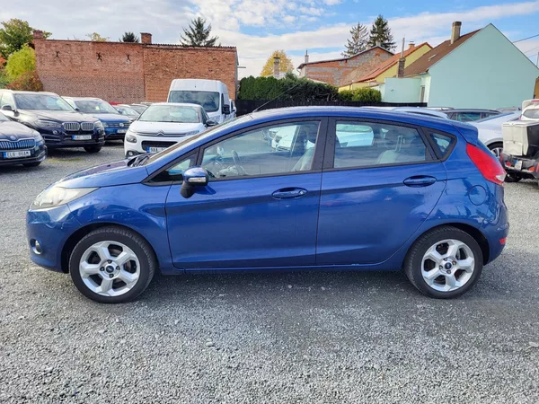 Ford Fiesta 1.6 L Duratorq TDCi 66kW TREND - foto 2