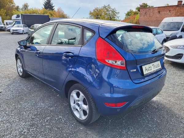 Ford Fiesta 1.6 L Duratorq TDCi 66kW TREND - foto 3