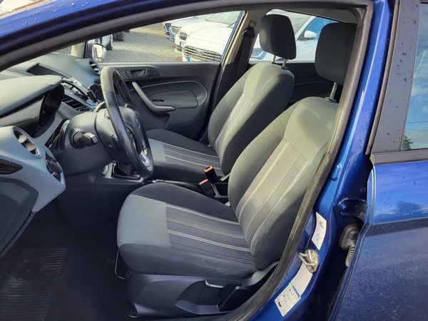 Ford Fiesta 1.6 L Duratorq TDCi 66kW TREND - foto 7