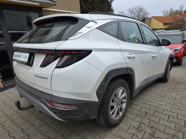 Hyundai Tucson 1.6-V ZÁRUCE-STAV NOVÉHO VOZU - foto 9