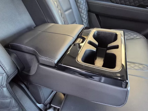 SsangYong Rexton 2.2-PREMIUM+-TAŽNÉ 3T-ZÁRUKA - foto 22