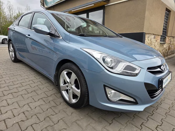 Hyundai i40 1.7-NÍZKÉ KM-AUT.KLIMA-ALU - foto 4
