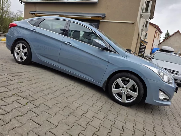 Hyundai i40 1.7-NÍZKÉ KM-AUT.KLIMA-ALU - foto 7
