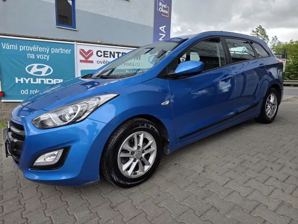 Hyundai i30 1.6-NÍZKÁ SPOTŘEBA- 5l/100km - foto 5