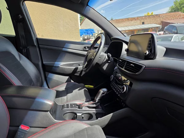 Hyundai Tucson 1.6-N-LINE-4x4-TOP STAV - foto 13
