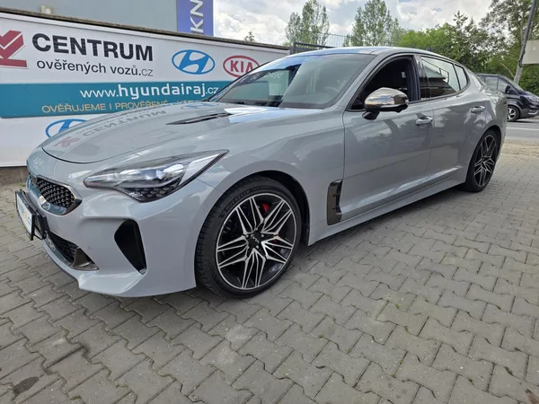 Kia Stinger 3.3-GT-4x4-V ZÁRUCE
