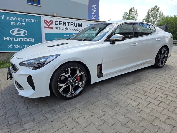 Kia Stinger 3.3-PANORAMA-AUTOMAT-KŮŽE - foto 4