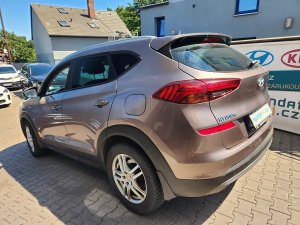 Hyundai Tucson 1.6-AUTOMAT-KAMERA - foto 6