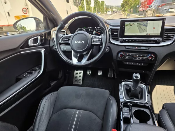 Kia XCeed 1.5-NAVI-KAMERA-V ZÁRUCE - foto 17