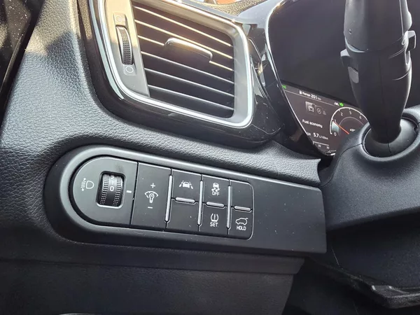 Kia XCeed 1.5-NAVI-KAMERA-V ZÁRUCE - foto 21