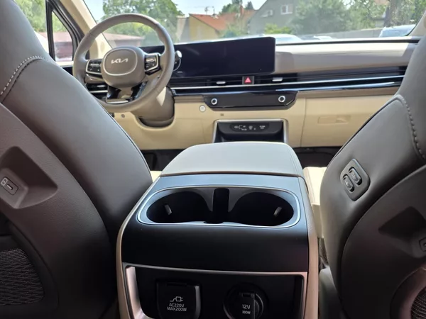 Kia Carnival 1.6-HEV-AUTOMAT-6+3MÍSTA - foto 16