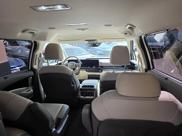 Kia Carnival 1.6-HEV-AUTOMAT-6+3MÍSTA - foto 4