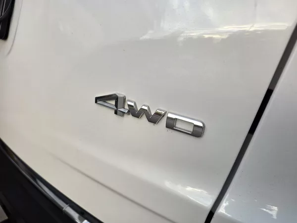 SsangYong Rexton 2.2-4x4-TAŽNÉ 3t-AUTOMAT - foto 21