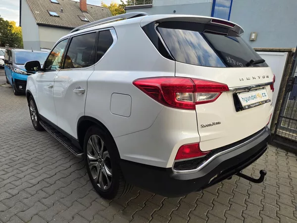 SsangYong Rexton 2.2-4x4-TAŽNÉ 3t-AUTOMAT - foto 25