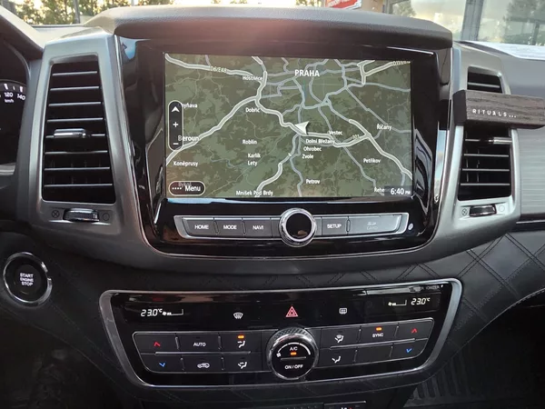SsangYong Rexton 2.2-4x4-TAŽNÉ 3t-AUTOMAT - foto 3
