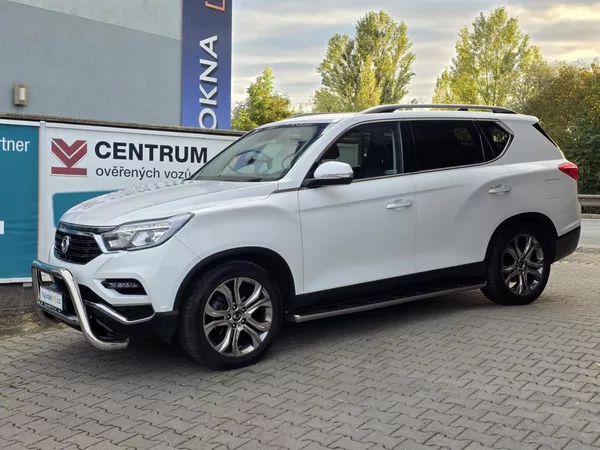 SsangYong Rexton 2.2-4x4-TAŽNÉ 3t-AUTOMAT - foto 33
