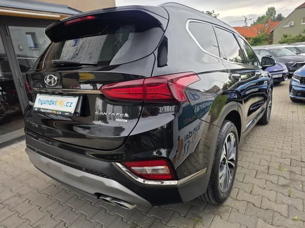 Hyundai Santa Fe 2.2-PREMIUM-AUTOMAT-KŮŽE - foto 26