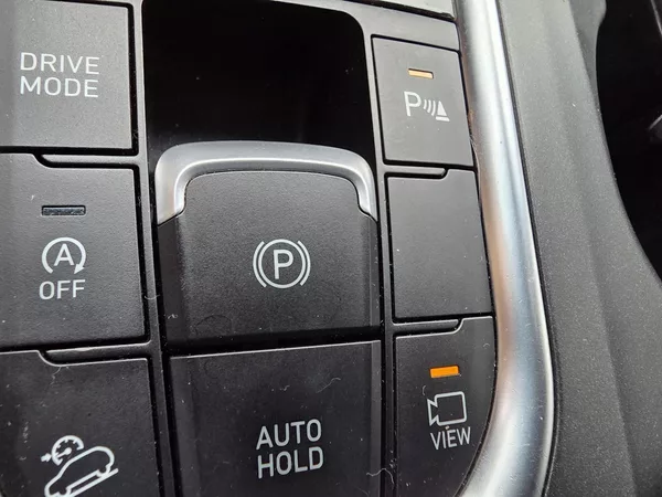 Hyundai Santa Fe 2.2-PREMIUM-AUTOMAT-KŮŽE - foto 8