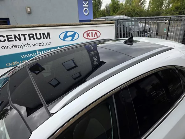 Kia XCeed 1.6-PLUG-IN HYBRID-1.MAJITEL - foto 5