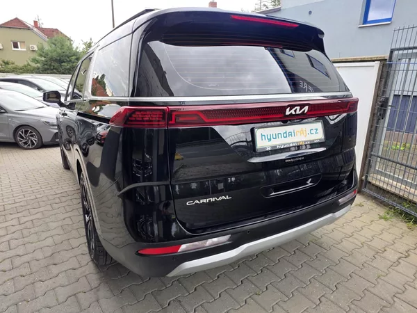 Kia Carnival 2.2-9 míst-SKLADEM - foto 57