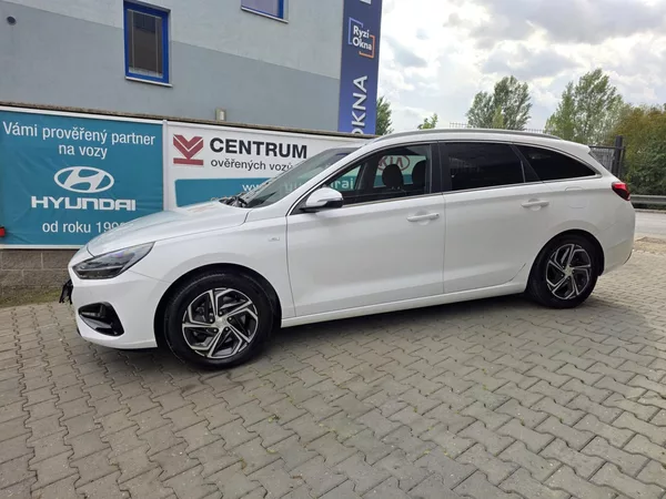 Hyundai i30 1.5MILDHYBRID 48V-ZÁRUKA-1.MAJ